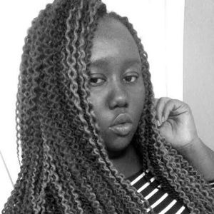 Meet your Posher, Louise